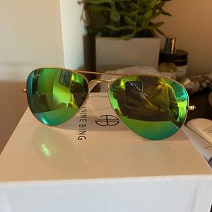 Ray-Ban Aviator Sunglasses